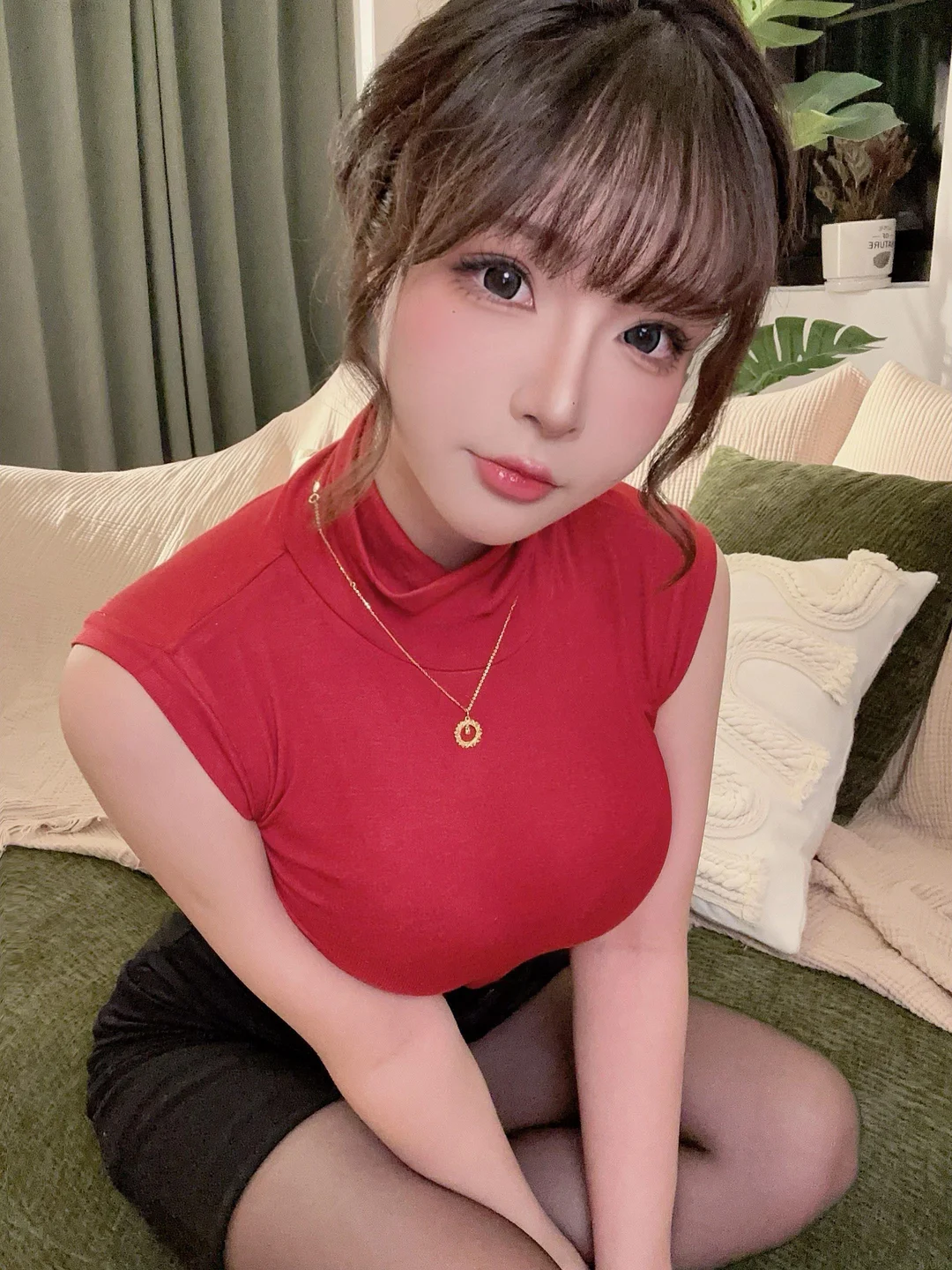 yuuhui玉汇 - Patreon订阅 下属之妻 [44P,2V-524MB] tg@simisebaisi 【丝足阁】005.webp